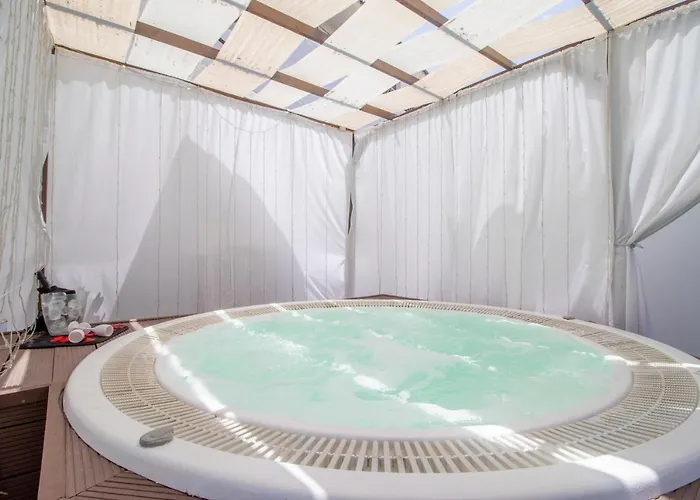 Sunset Cortes & Castro - La Fajana Apartment